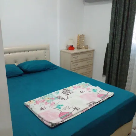 Apartment две комнаты в центре города с видом на море Fethiye