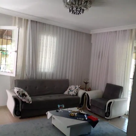 Apartment две комнаты в центре города с видом на море Fethiye
