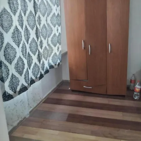 아파트 две комнаты в центре города с видом на море